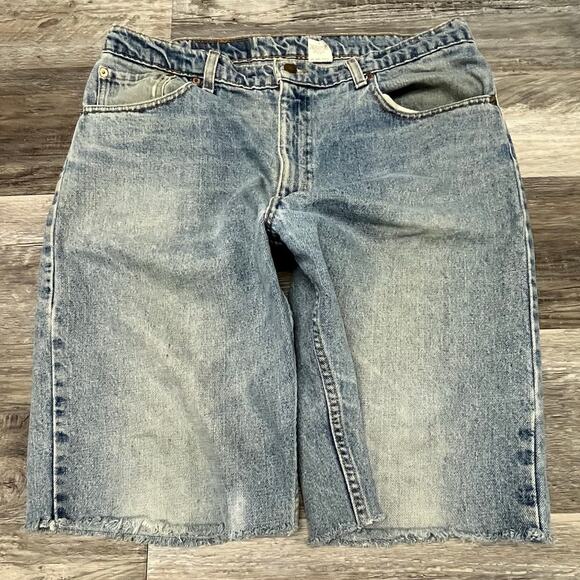 Vintage 90s Levis 550‎ Red Tab Light Wash Blue Mens 38 Relaxed Fit Denim Shorts - Picture 1 of 10